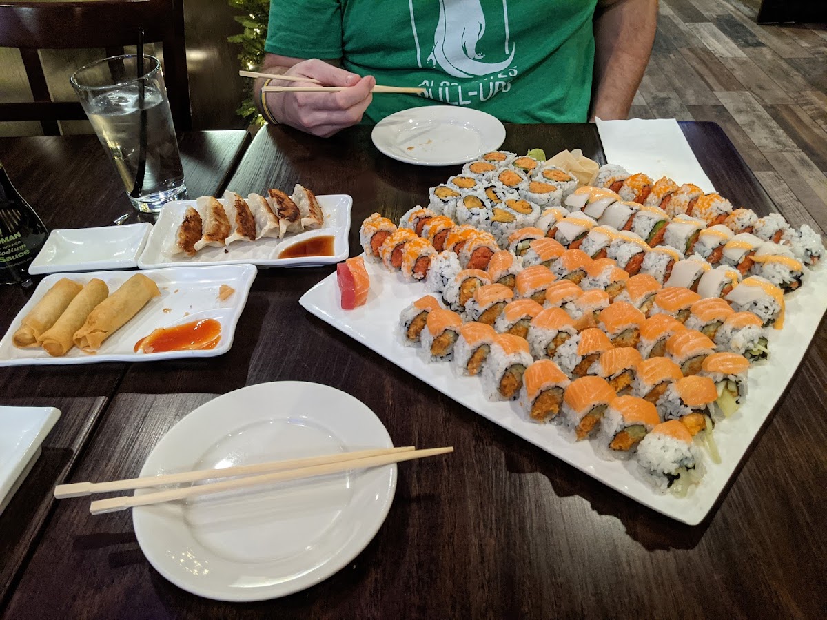 Mino Japanese Restaurant & Sushi Bar-5